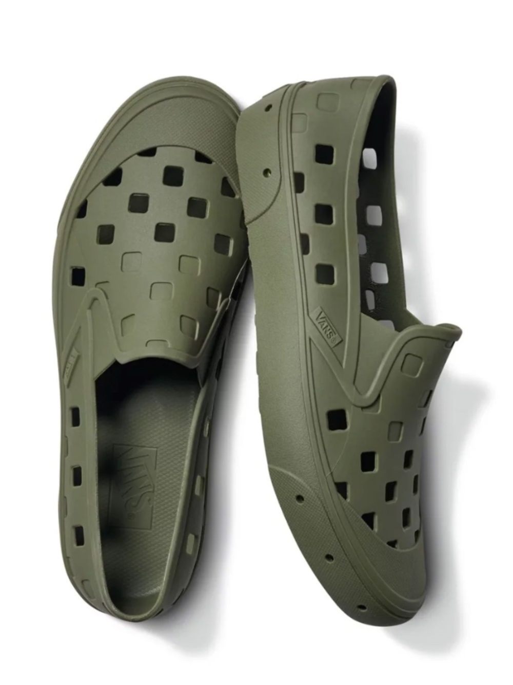 VANS 🏁 Trek Slip-On Waterproof Shoe in Grape Leaf 🍃 Men's 11
